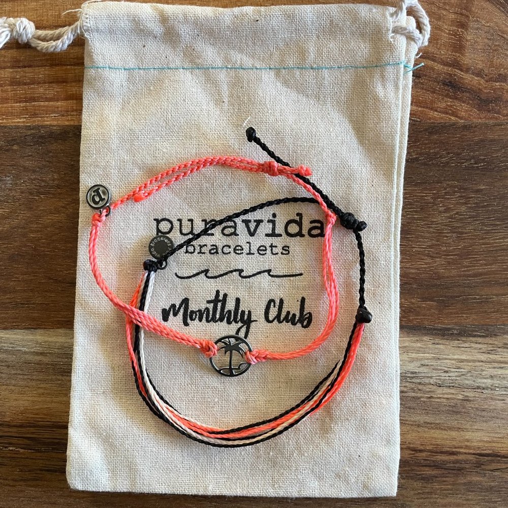 Pura Vida Bracelets - Exclusive monthly club bracelets